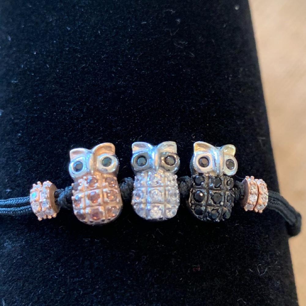 Super cute crystal owl bracelet adjustable cord